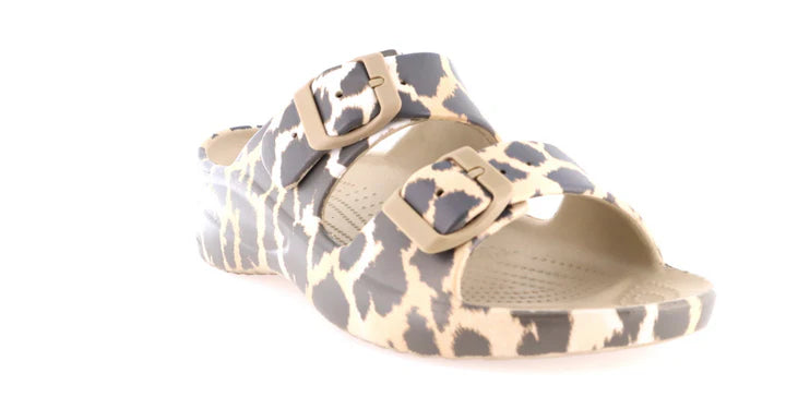 Dawgs - shoe