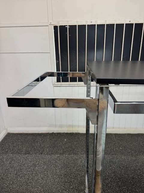 Free standing hanging racks