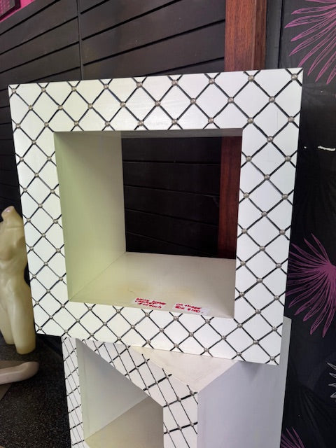 Display cubes