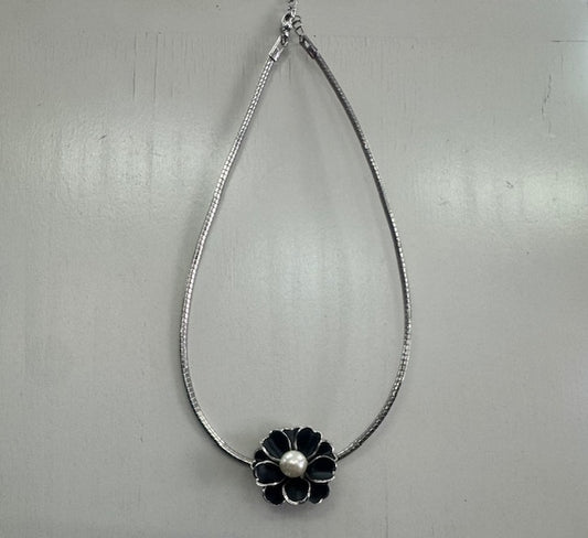 Flower Choker