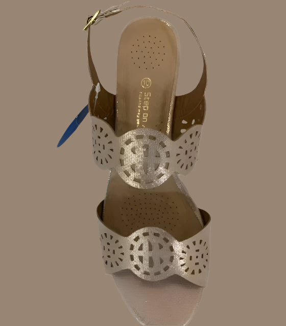 Tessa Shoe -Champagne