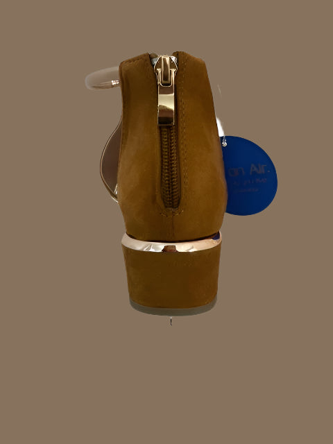 Alexa Shoe - Tan