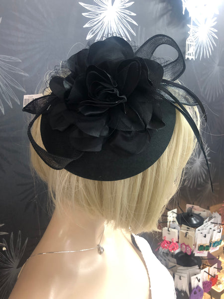 SM002 - Fascinators - various colours