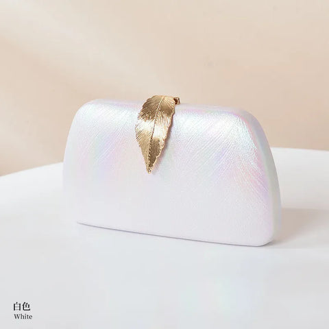 Clutch white