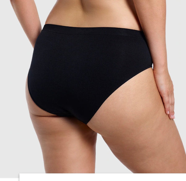 Curvesque Body Soft Hi Cut Brief